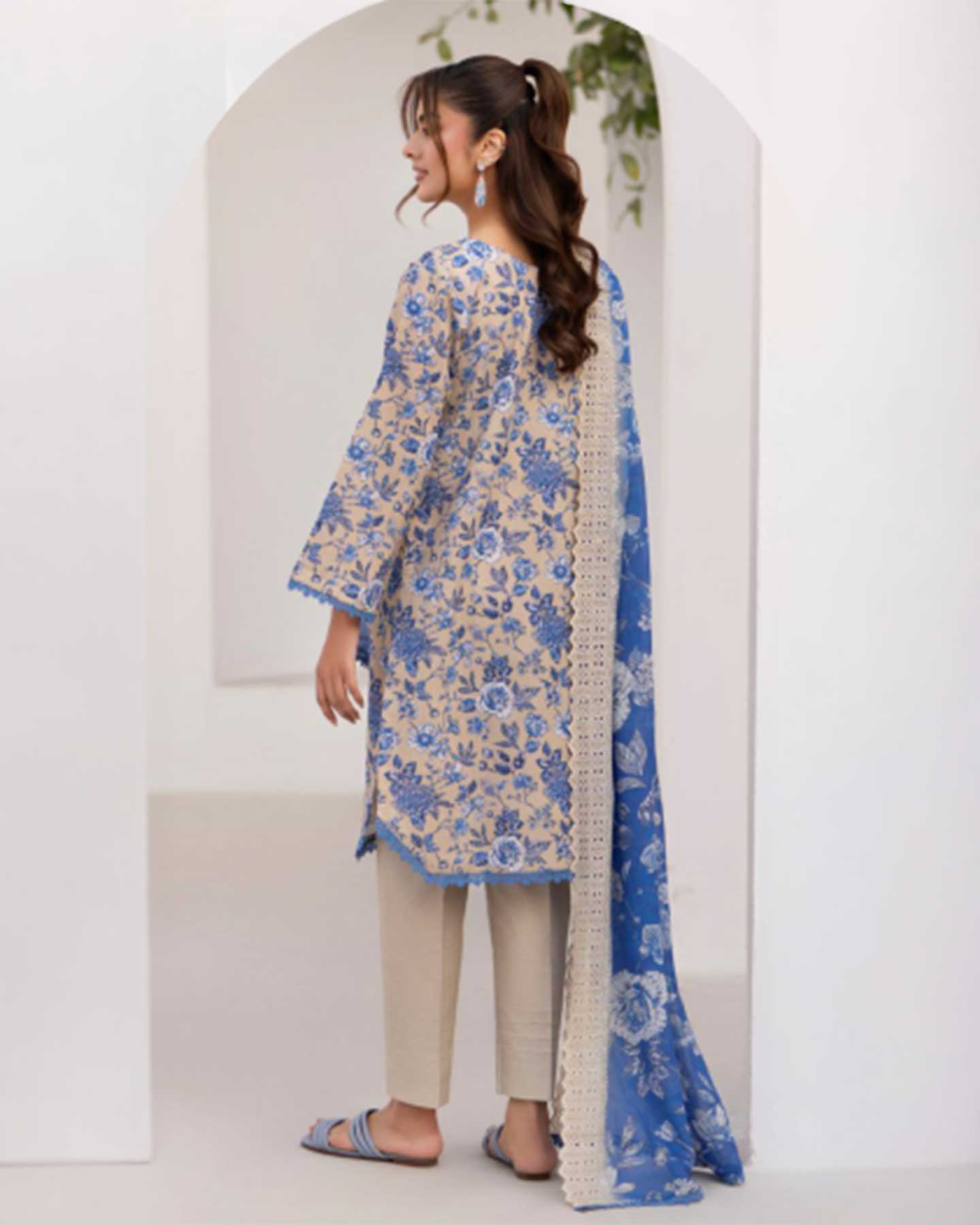 Batik By Emirah Lawn Vol 02 D 01