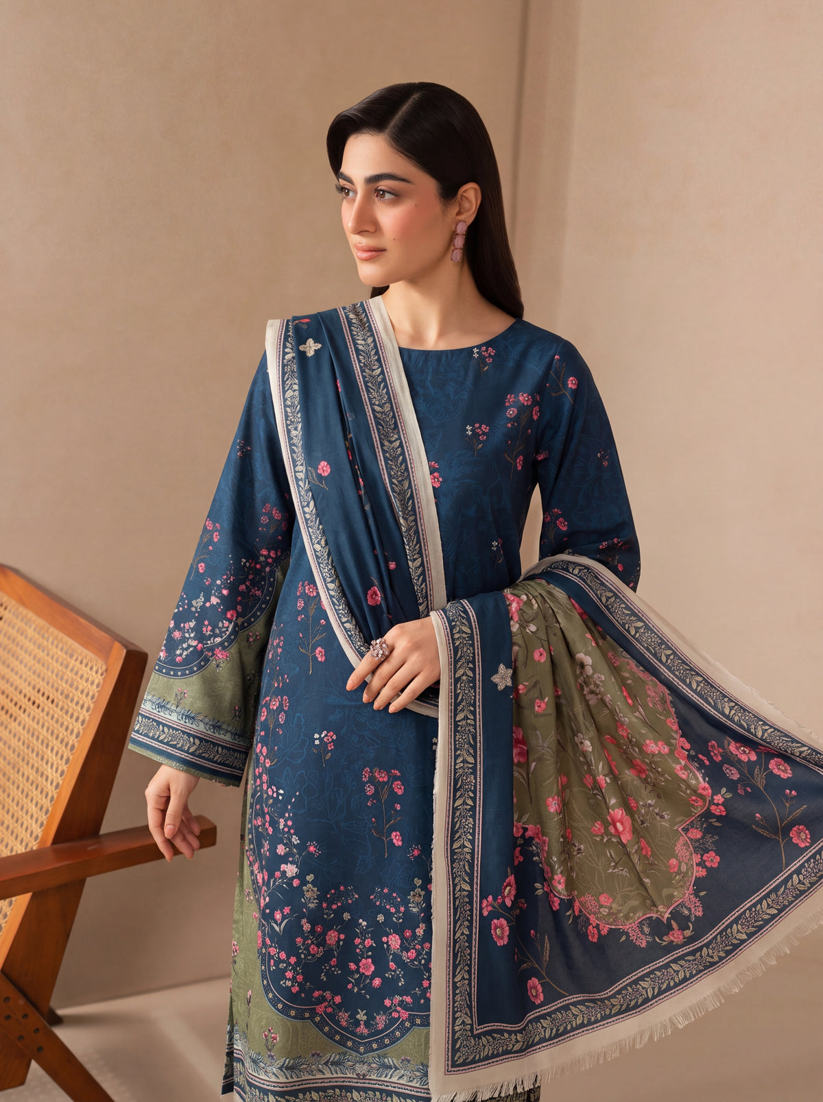 BISMIL 3 PIECE - DIGITAL PRINTED VISCOSE SUIT Unstitched