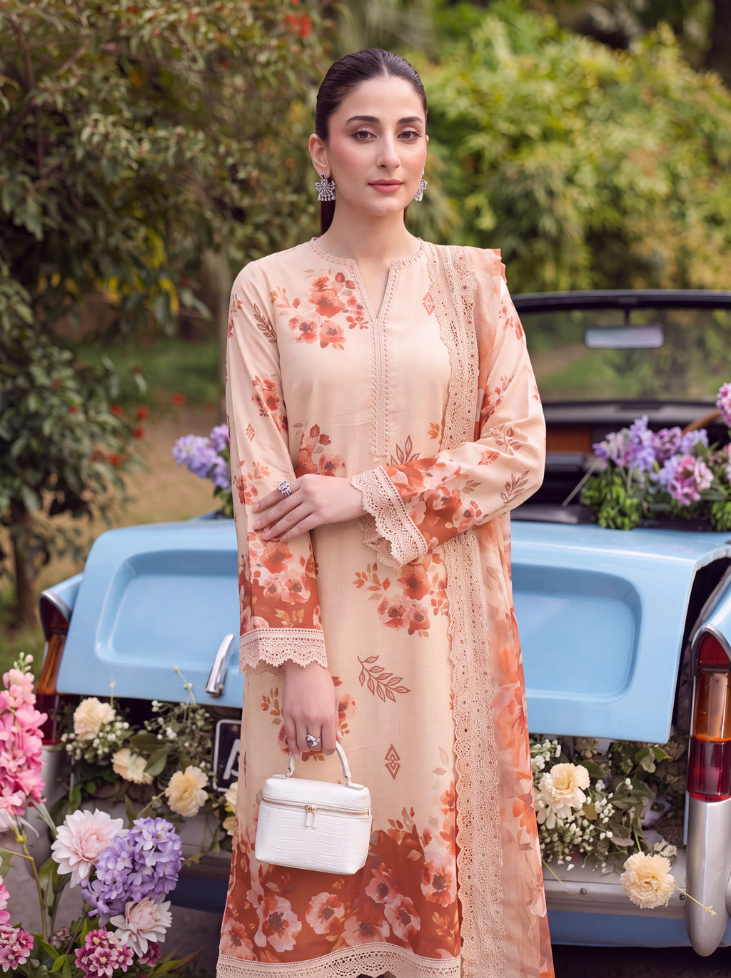 BATIK 3 PIECE - PRINTED LAWN SUIT Unstitched 001