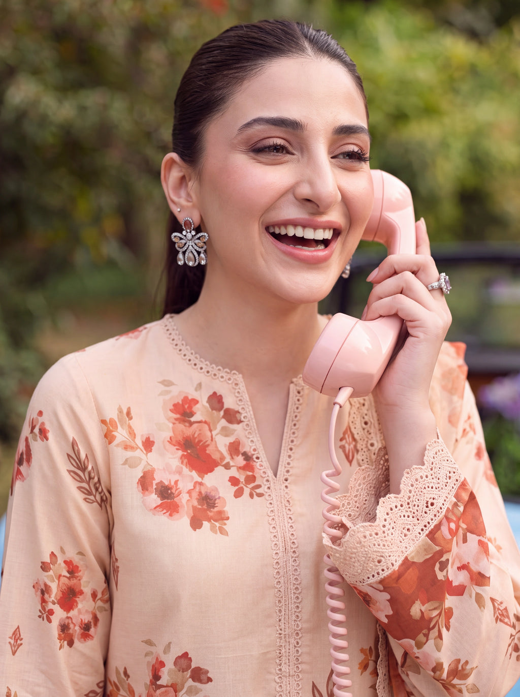 BATIK 3 PIECE - PRINTED LAWN SUIT Unstitched 001