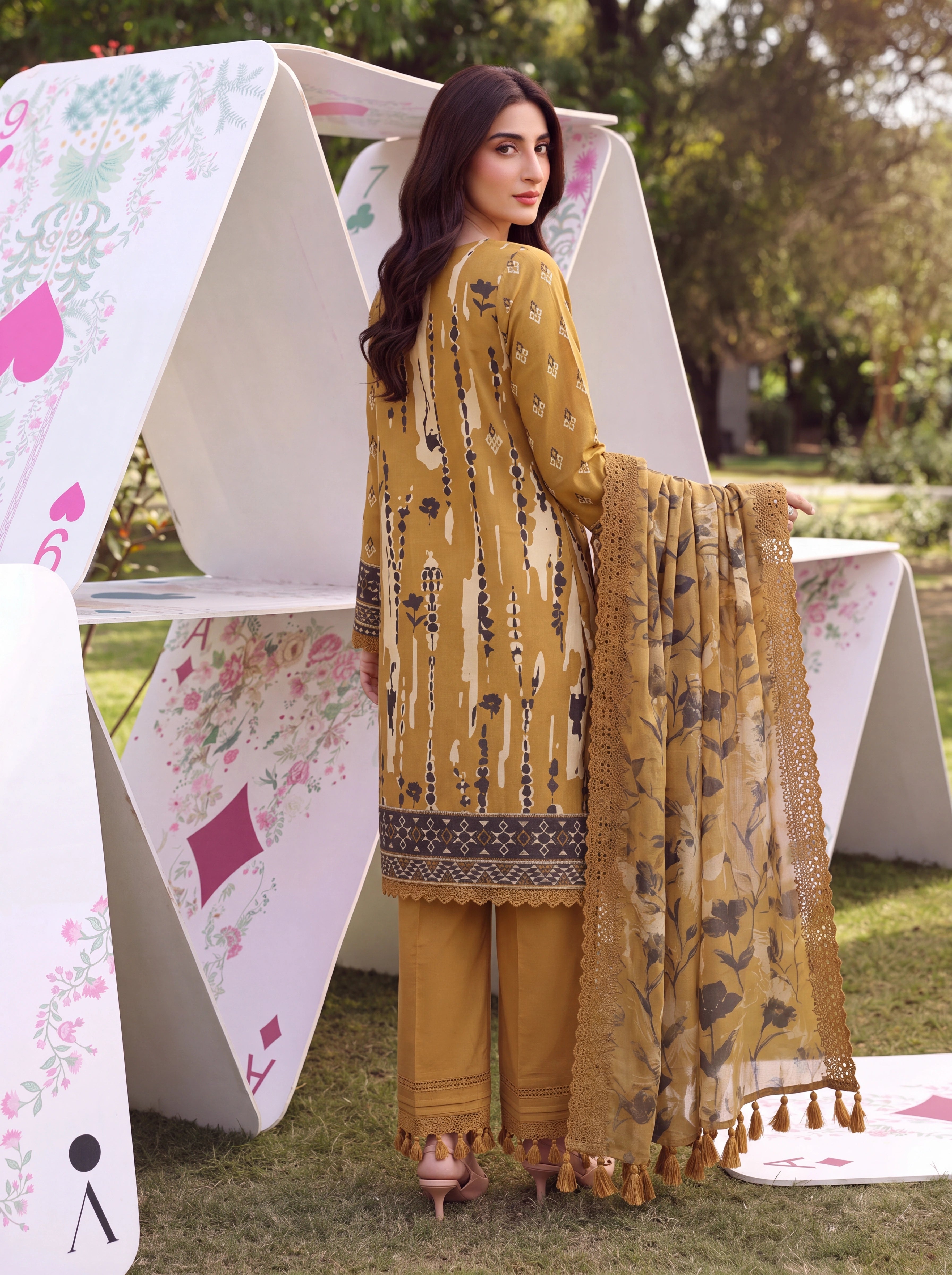 BATIK 3 PIECE - PRINTED LAWN SUIT Unstitched 007